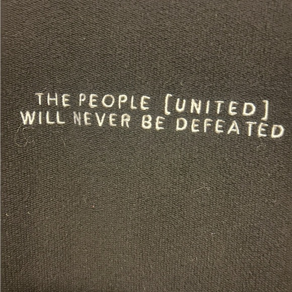 PaliRoots Black Never Defeated Women👩🏻Hoodie Sz M - Picture 3 of 6